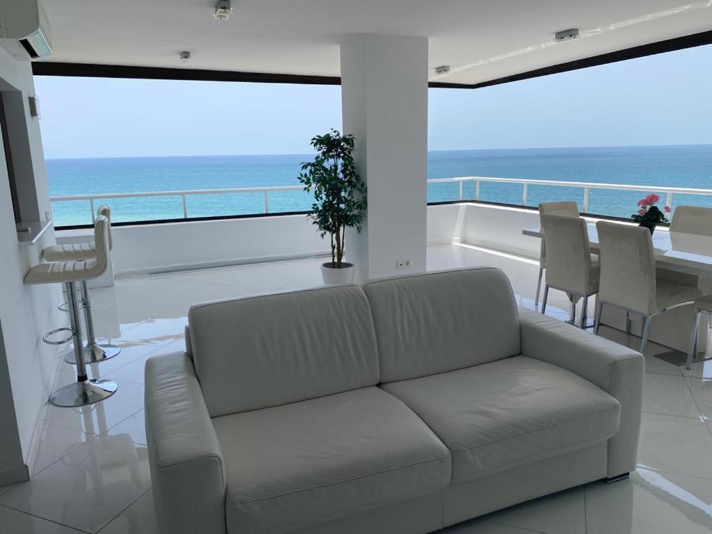Edificio Playa Mar Apartman Torremolinos Kültér fotó